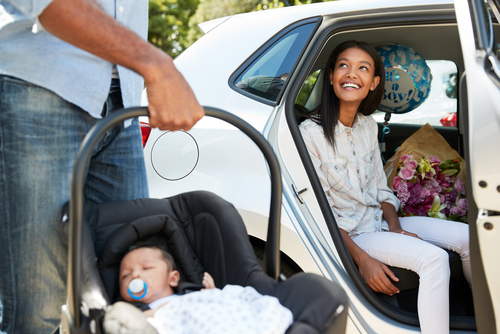 Retour à la maison avec bébé : conseils pratiques