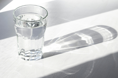 L’eau : votre alliée secrète pour brûler les calories