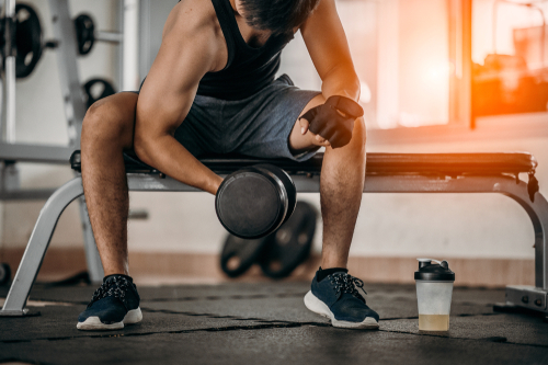 Comment la musculation peut influencer la fertilité masculine et la qualité du sperme ?