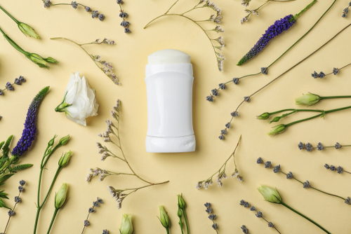 Déodorant ou antisudorifique : faire le choix qui convient à votre peau