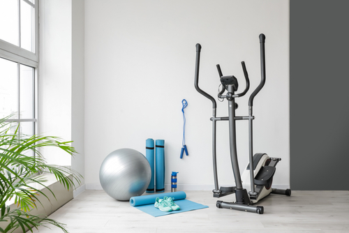 Améliorez votre condition physique avec l’entraînement cardio elliptique : 10 bienfaits pour votre santé