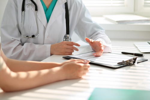 Infection à levures pendant la grossesse : quand consulter un médecin